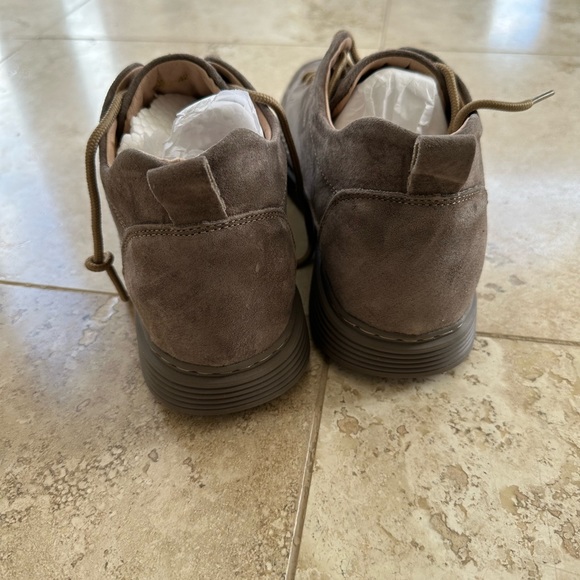 Men’s shoes - Picture 3 of 6